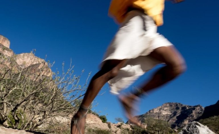 I sandali magici dei Tarahumara