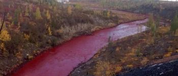 Inquinamento del fiume Daldaykan, multa ridicola per il colosso metallurgico