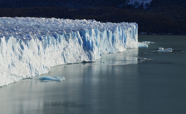 Un iceberg di 5mila chilometri quadrati si sta staccando in Antartide