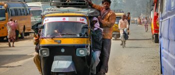 Rivoluzione in India: solo auto elettriche entro il 2030