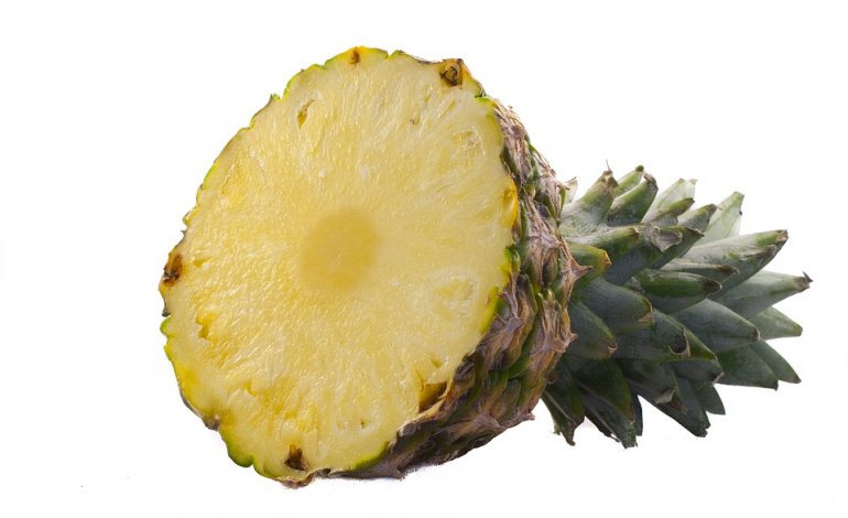 L’ananas brucia i grassi e lo zucchero di canna è meglio: le cinque bufale più diffuse sul cibo