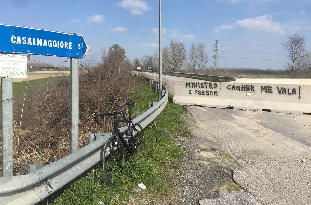 ponte sul po colorno casalmaggiore bicicletta