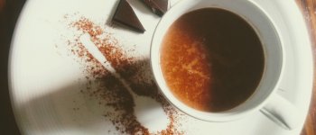 Cioccolata calda: la versione (quasi) sana