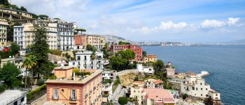 La guida che non ti aspetti: Napoli si scopre green
