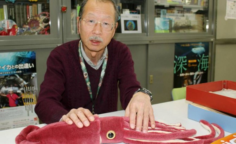 Tsunemi Kubodera e la ricerca del calamaro gigante