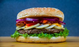 Il futuro dei burger è senza carne