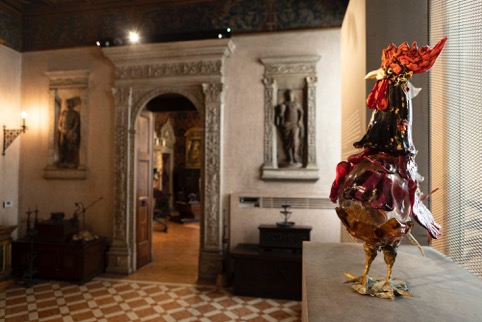 Gli animali di vetro di Toni Zuccheri in mostra a Milano