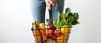 Mangiare vegan è davvero più costoso?
