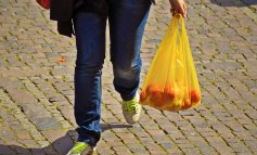 Sacchetti di plastica illegali: sequestro per 2 milioni di pezzi