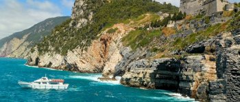L'Alta Via delle Cinque Terre affacciata sul Mar Ligure