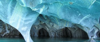 Le grotte dell’arcobaleno azzurro