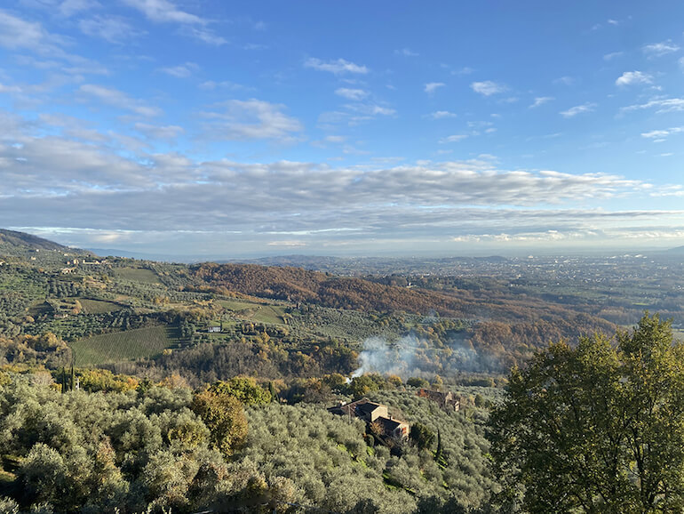 Vista sulla Lucchesia