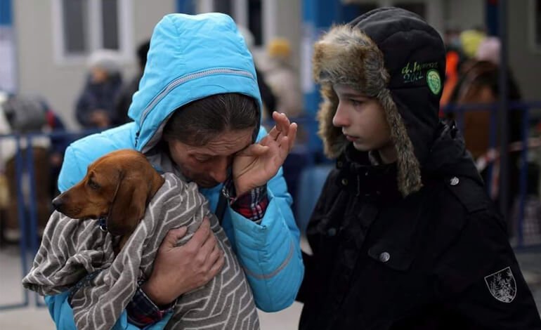 La guerra in Ucraina: un dramma umanitario che coinvolge anche gli animali di chi fugge