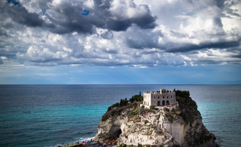 La Calabria? In origine era accanto a Spagna e Francia!