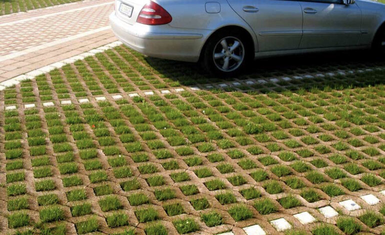 Prati armati e tetti verdi contro la cementificazione del suolo