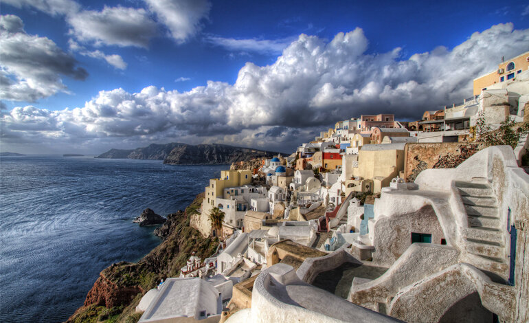 Santorini potrebbe esplodere ancora