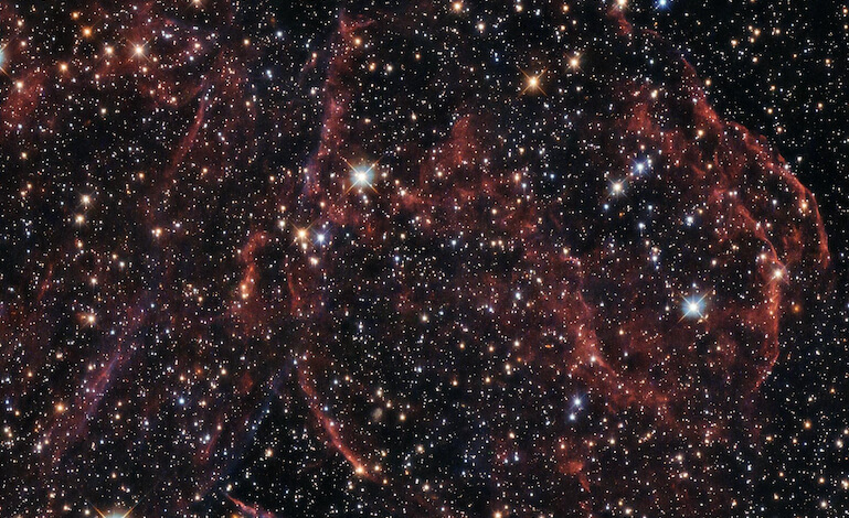 Le bizzarre forme della materia interstellare