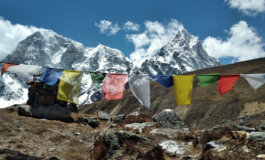 Alle pendici dell’Everest. Un viaggio alla scoperta della resilienza