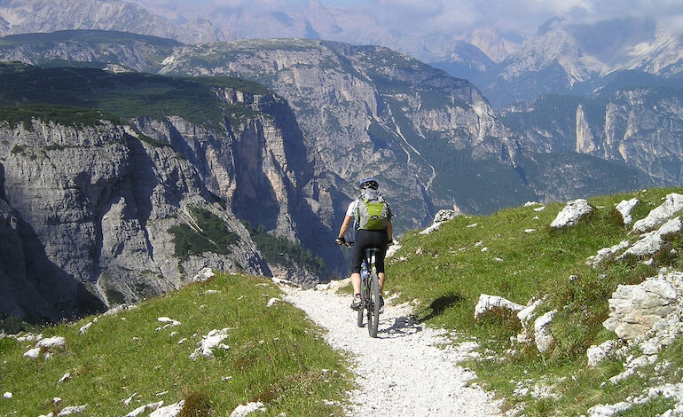 Il lato oscuro del cicloturismo