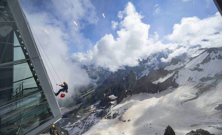 Un “bosco invisibile” sullo Skyway del Monte Bianco