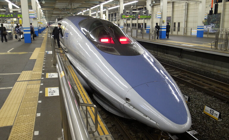 Macchine a forma di uccelli