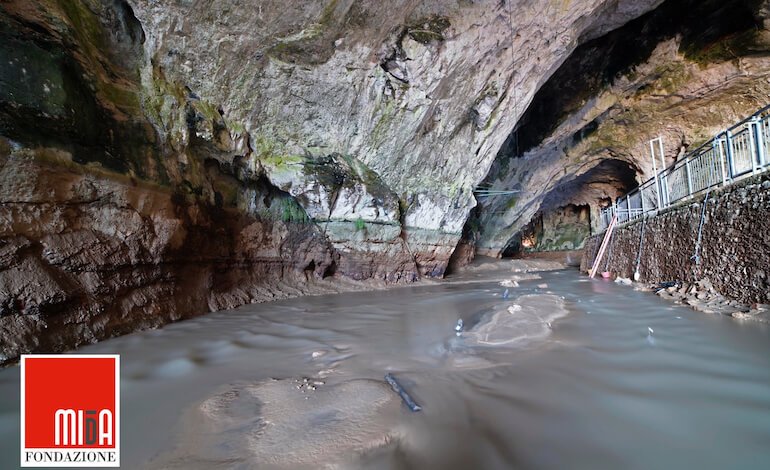L’ancestrale rapporto uomo-grotta