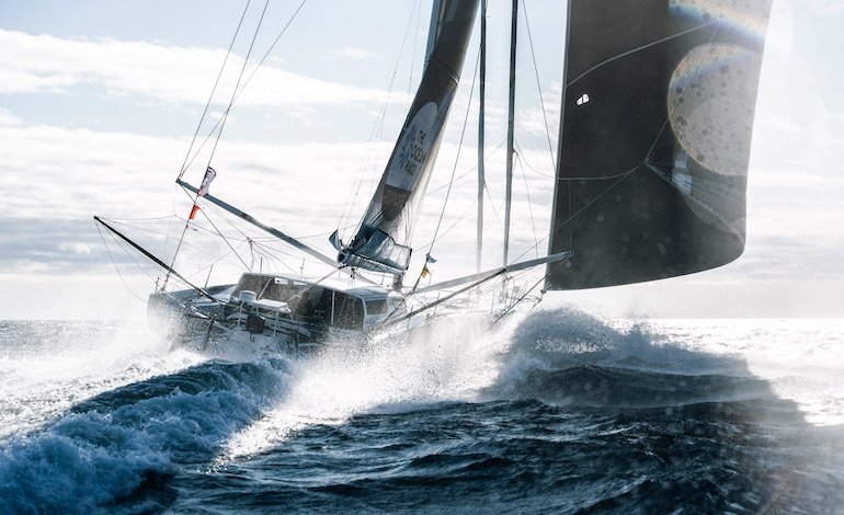 La regata che aiuta a salvare l’oceano