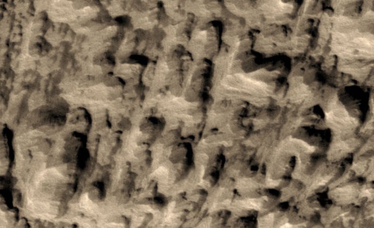 Trovate nuove evidenze di ghiaccio superficiale su Marte