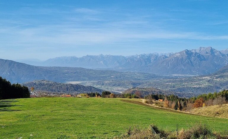 Analisi della qualità dell’aria in laghi e foreste italiani