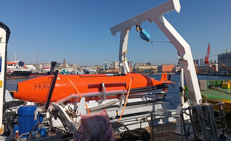 Un drone sottomarino per sorvegliare i vulcani sommersi