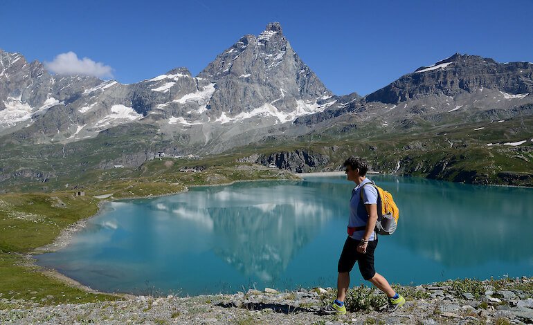 Vista sul Cervino: i laghi Goillet, Cime Bianche e Tramai