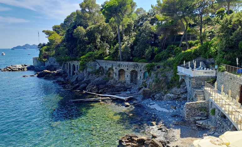 Eden Roc Beach Club, il lusso sostenibile dialoga con il Golfo del Tigullio