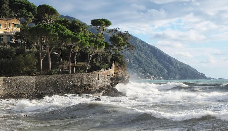 Difendere le coste dalle mareggiate