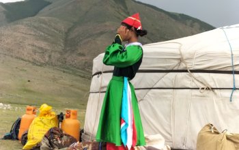 Fortunata è quella casa che ha i cavalli legati alla sua porta