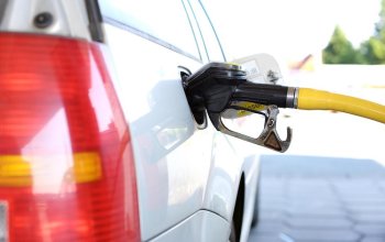 Carburanti, price cap e transizione ecologica