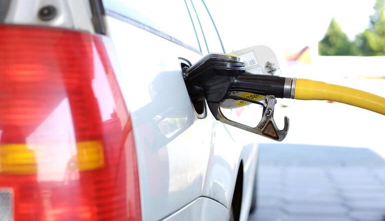Carburanti, price cap e transizione ecologica