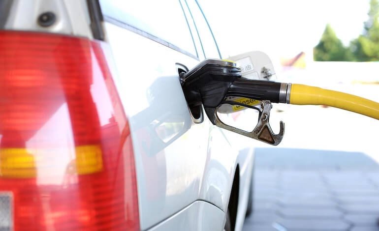 Carburanti, price cap e transizione ecologica
